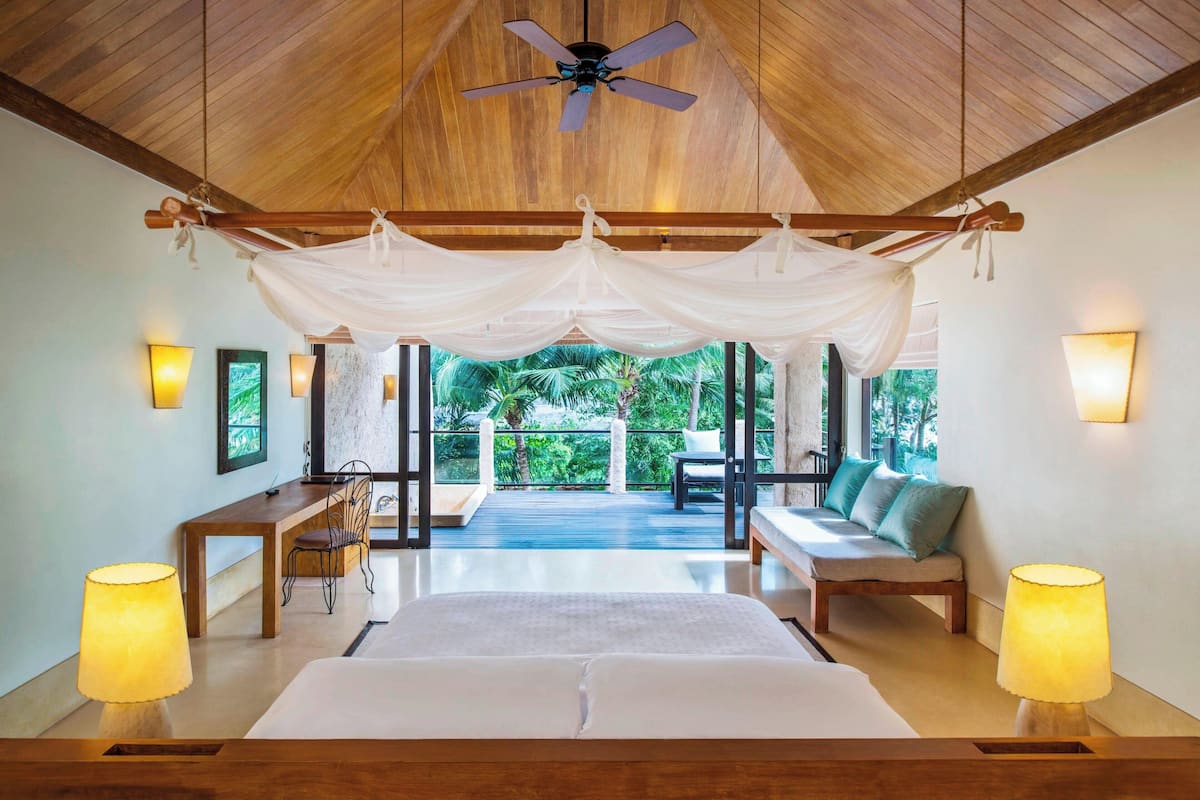 duplex, 1 bedroom, non smoking, balcony | 1 bedroom, down duvets, pillow-top beds, minibar