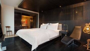 Minibar, in-room safe, individually furnished, desk