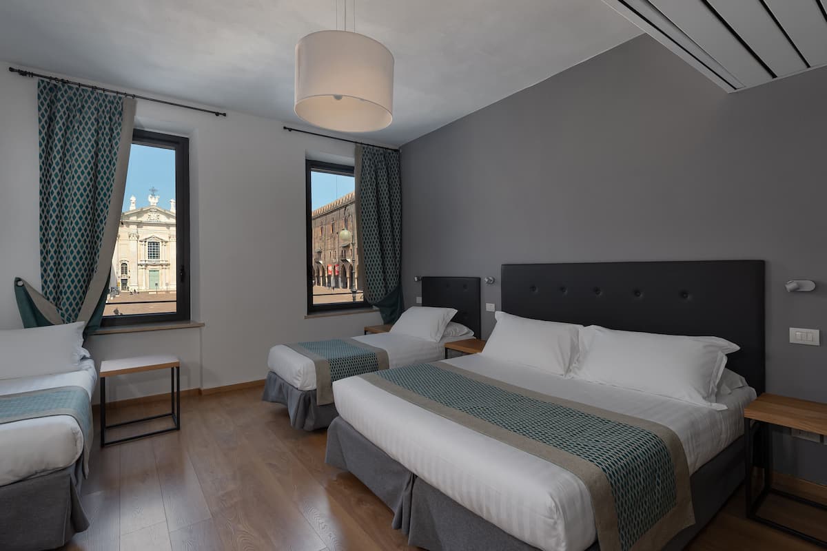 Family Room | 1 bedroom, in-room safe, desk, cots/infant beds