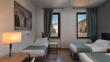 Chambre Familiale | Coffres-forts dans les chambres, bureau, lits bébé (en supplément)