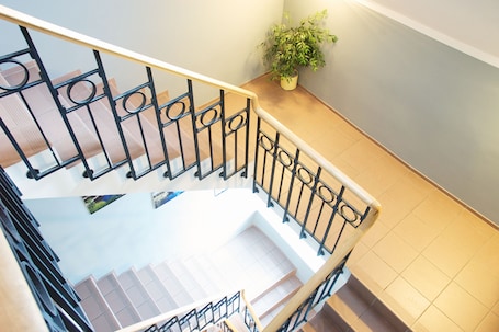 Staircase. Old Town Munkenhof Guesthouse - Hostel