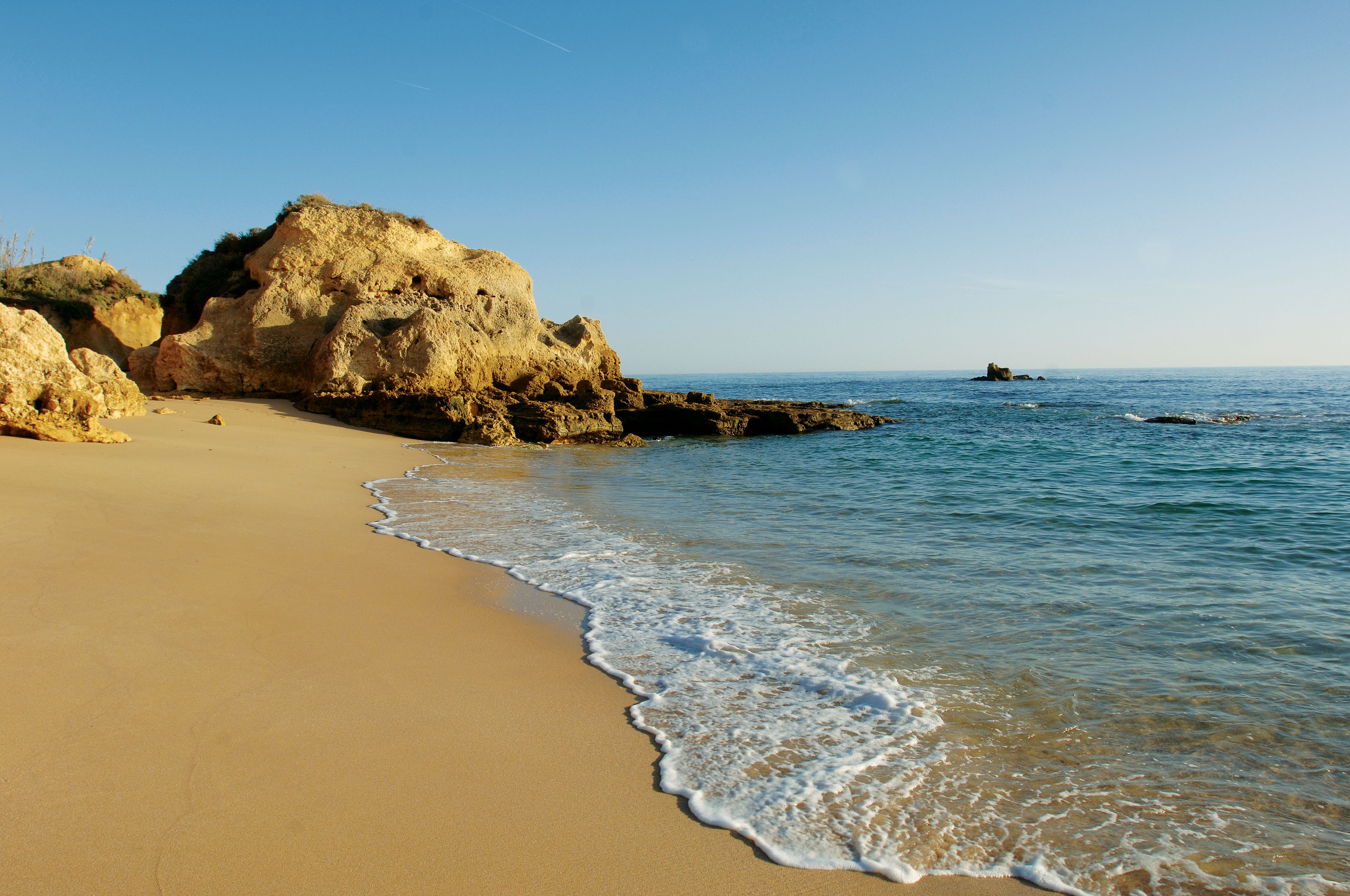 Beach nearby, beach umbrellas, beach towels