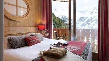 Appartement 6 personnes - 2 chambres - Vue Montagne | Iron/ironing board, free cribs/infant beds, free WiFi, bed sheets