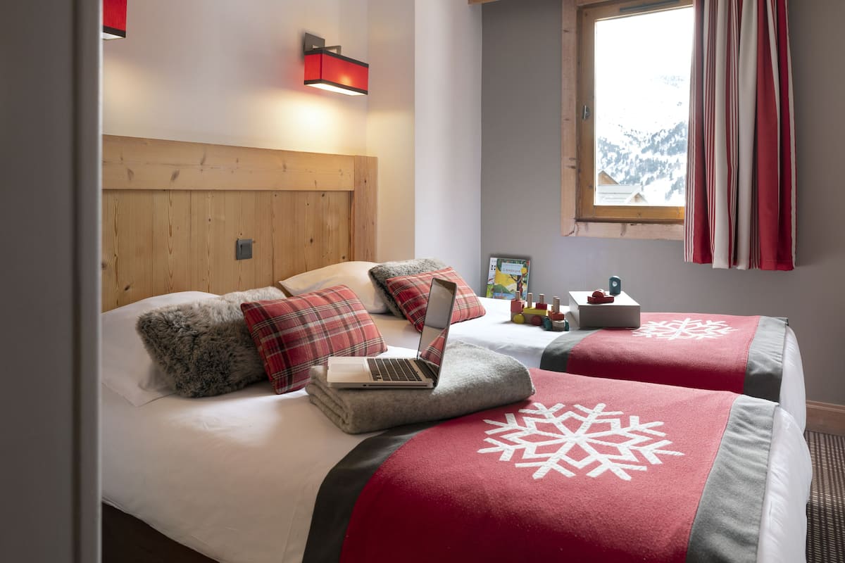 Appartement 6 personnes - 2 chambres - Vue Montagne | 1 camera, ferro/asse da stiro, culle/letti per bambini (gratuiti)