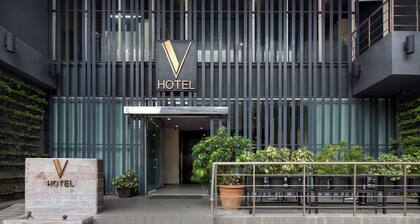 V Hotel