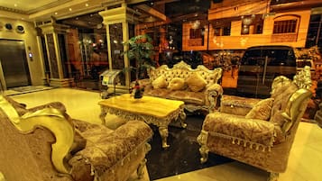 Sala de estar en el lobby