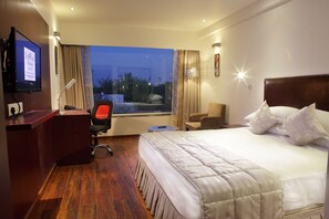 Winter Green Room | Frigobar, cofres nos quartos, escrivaninha, cortinas blackout