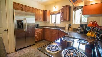 Three Bedroom 2 Baths with Kitchen | Private kitchen | Full-size fridge, microwave, stovetop, coffee/tea maker