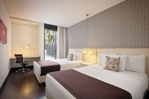 1 bedroom, in-room safe, desk, laptop workspace