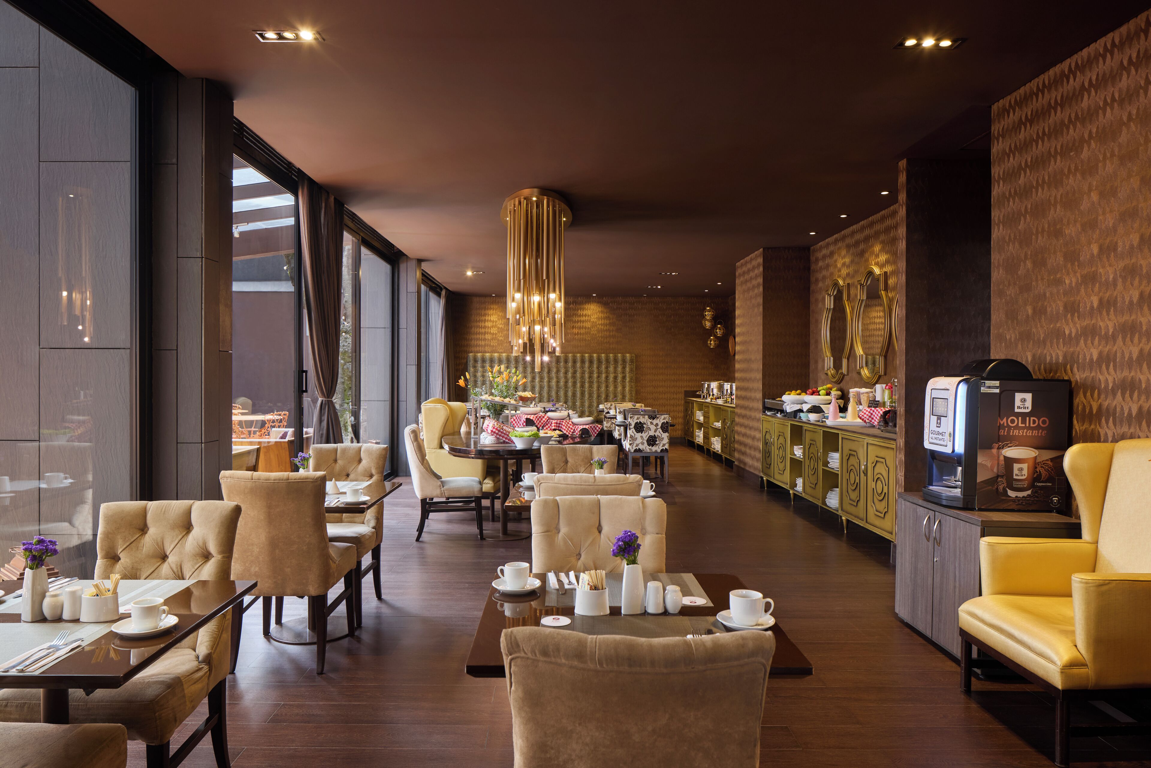 daily buffet breakfast (cop 55000 per person)