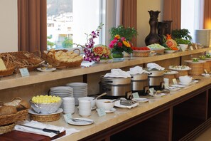 Buffet - VDB Nha Trang Hotel (Nha Trang)