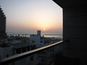 View from property - Sunshine Suites (Tel Aviv)