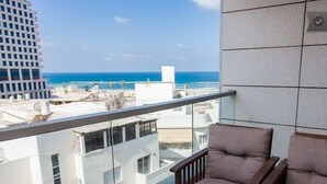 Balcony - Sunshine Suites (Tel Aviv)