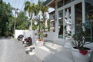 Fachada de la propiedad