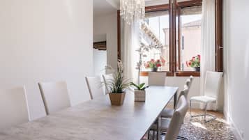 1 habitación, ropa de cama de alta calidad y cubrecamas
