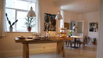 Daily buffet breakfast (DKK 70 per person)