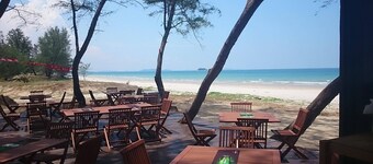 Samsuria Beach Resort & Residence