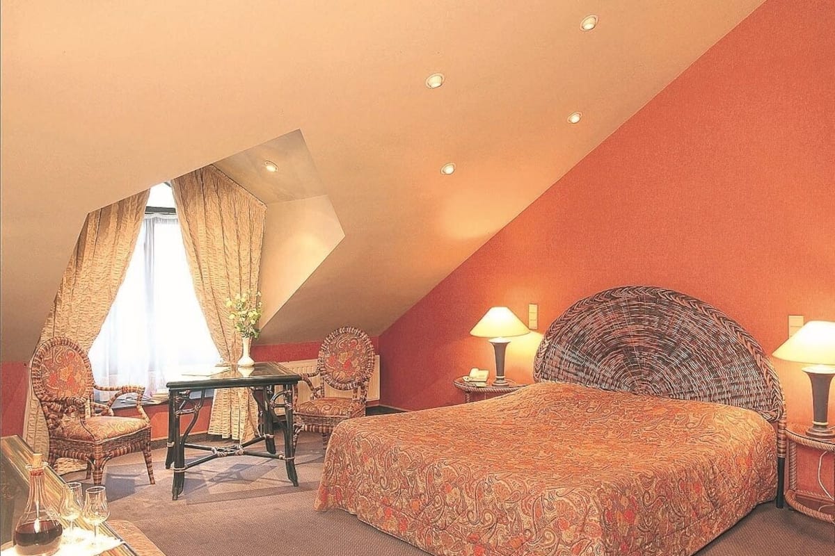 standard double room, annex building | premium bedding, cots/infant beds, rollaway beds, free wifi