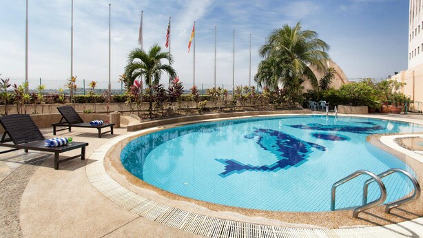 Outdoor pool - Summit Hotel Subang USJ (Subang Jaya)