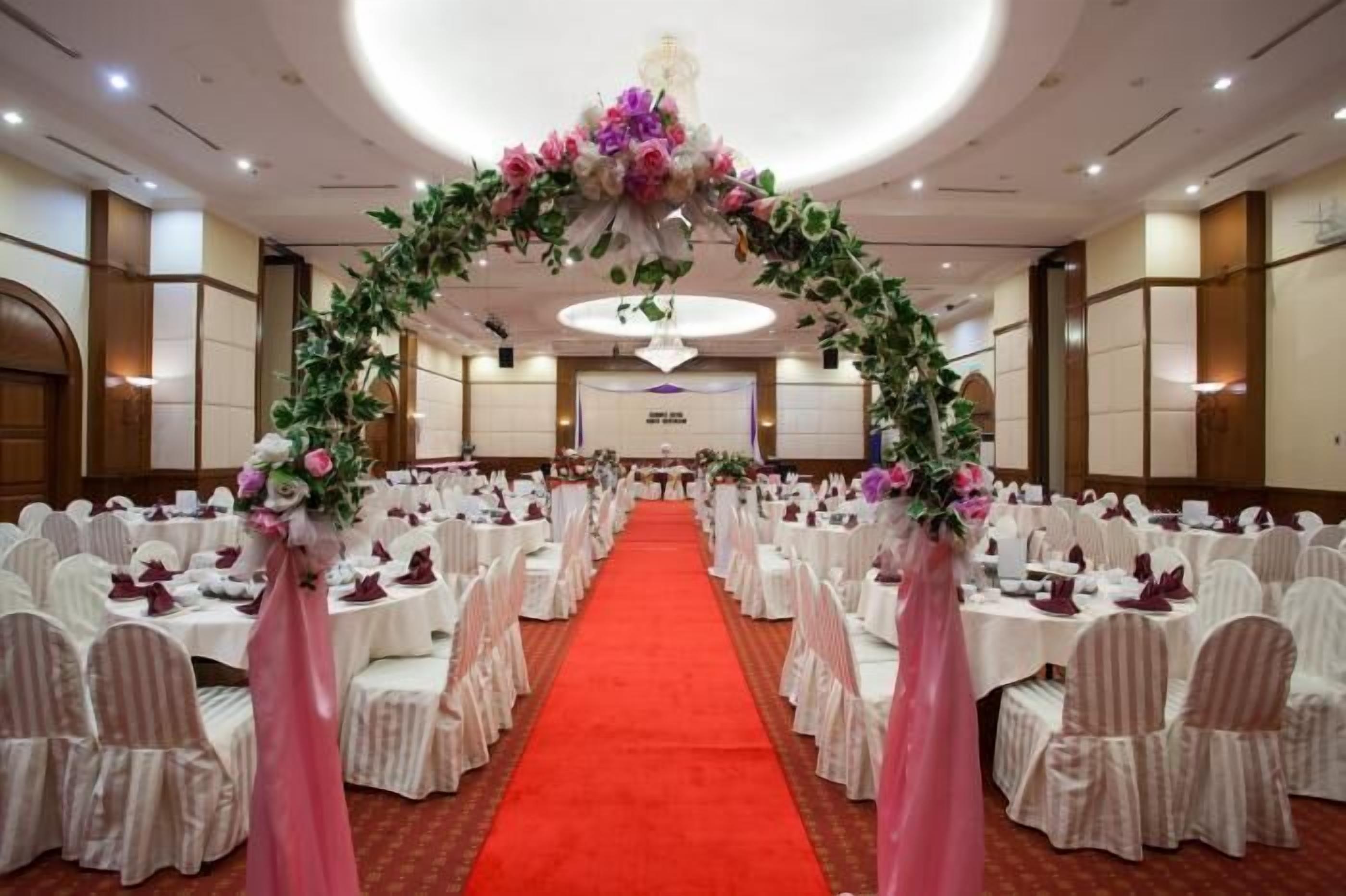 Indoor wedding