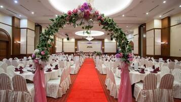 Indoor wedding