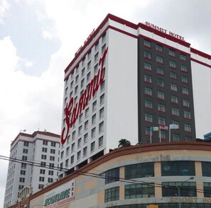 Entrée de l’hébergement