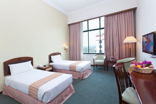 Chambre Supérieure (Superior Twin) | Coffres-forts dans les chambres, Wi-Fi gratuit, draps fournis