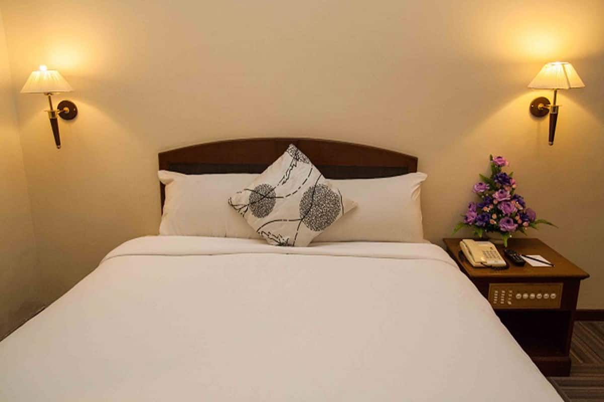 Standard Room, 1 Katil Ratu (Queen) | Peti besi dalam bilik, Wi-fi percuma, cadar katil 