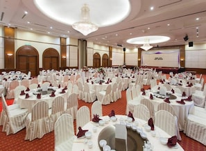 Banquet hall
