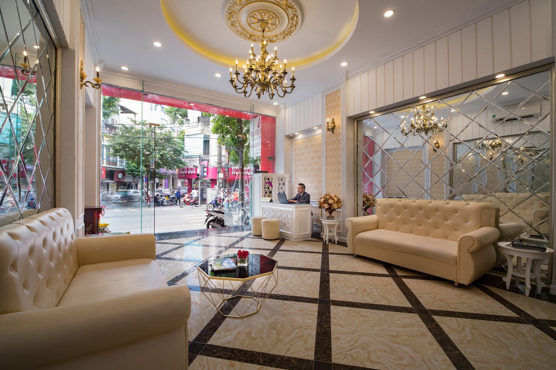 Sala de estar en el lobby