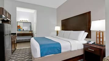 Iron/ironing board, free WiFi, bed sheets, alarm clocks