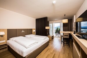 Hochwertige Bettwaren, Zimmersafe, schallisolierte Zimmer