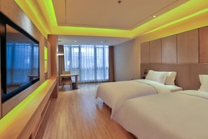 Minibar, in-room safe, iron/ironing board, Internet