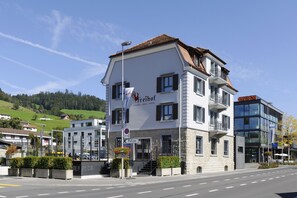 Exterior - TOP Hotel Freihof Unteraegeri (Unterageri)
