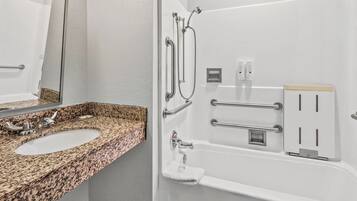 Zimmer, 1 Queen-Bett, barrierefrei, Nichtraucher | Badezimmer