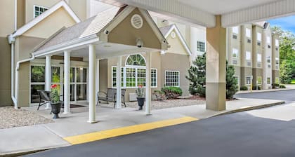 Quality Inn & Suites