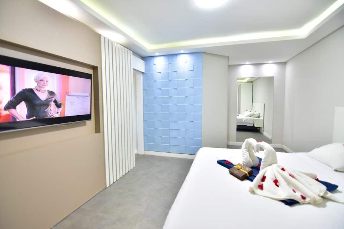 1 habitación, minibar y caja de seguridad en la habitación