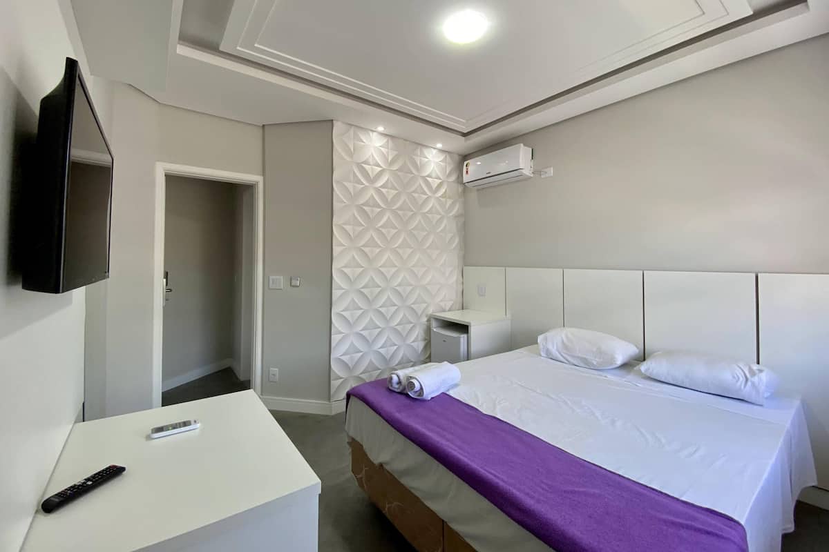 Deluxe Apart Daire | 1 yatak odası, minibar, odada kasa, çarşaf takımı