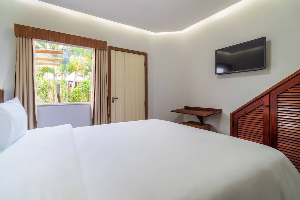 Exclusive Süit, Sıcak Su Küveti | 1 yatak odası, minibar, odada kasa, çarşaf takımı