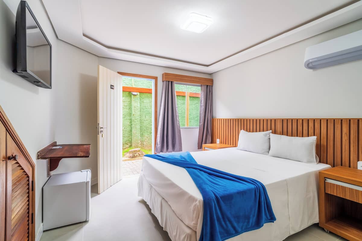 Classic Süit | 1 yatak odası, minibar, odada kasa, çarşaf takımı