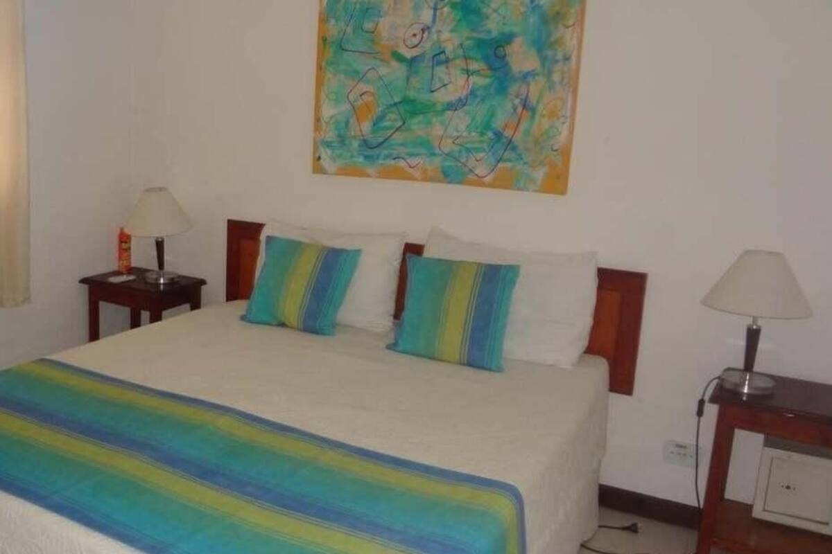 1 habitación, minibar y caja de seguridad en la habitación