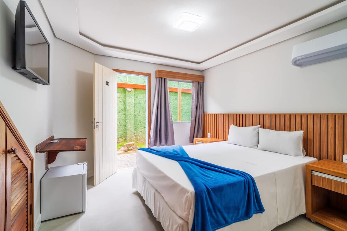 1 habitación, minibar y caja de seguridad en la habitación