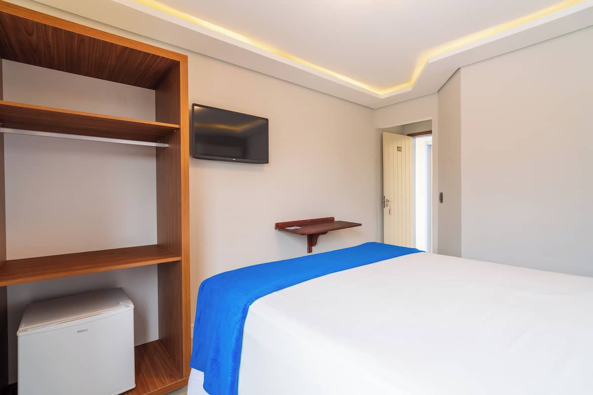 Superior Süit (Oasis) | 1 yatak odası, minibar, odada kasa, çarşaf takımı