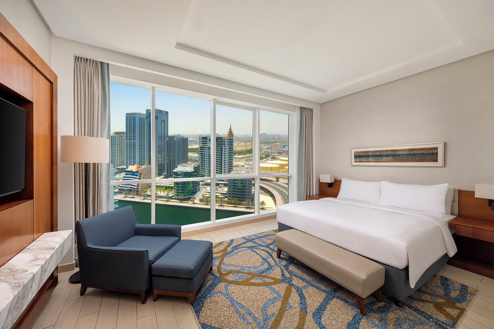 1 Bedroom Suite with Kitchen - City View