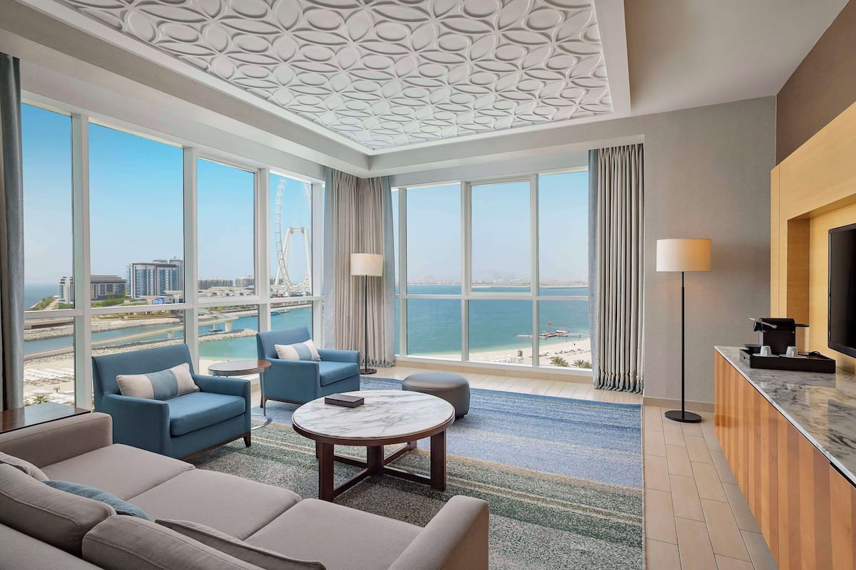 3 Bedroom Suite with Kitchen - Panoramic Sea View | 1 bedroom, minibar, in-room safe, laptop workspace