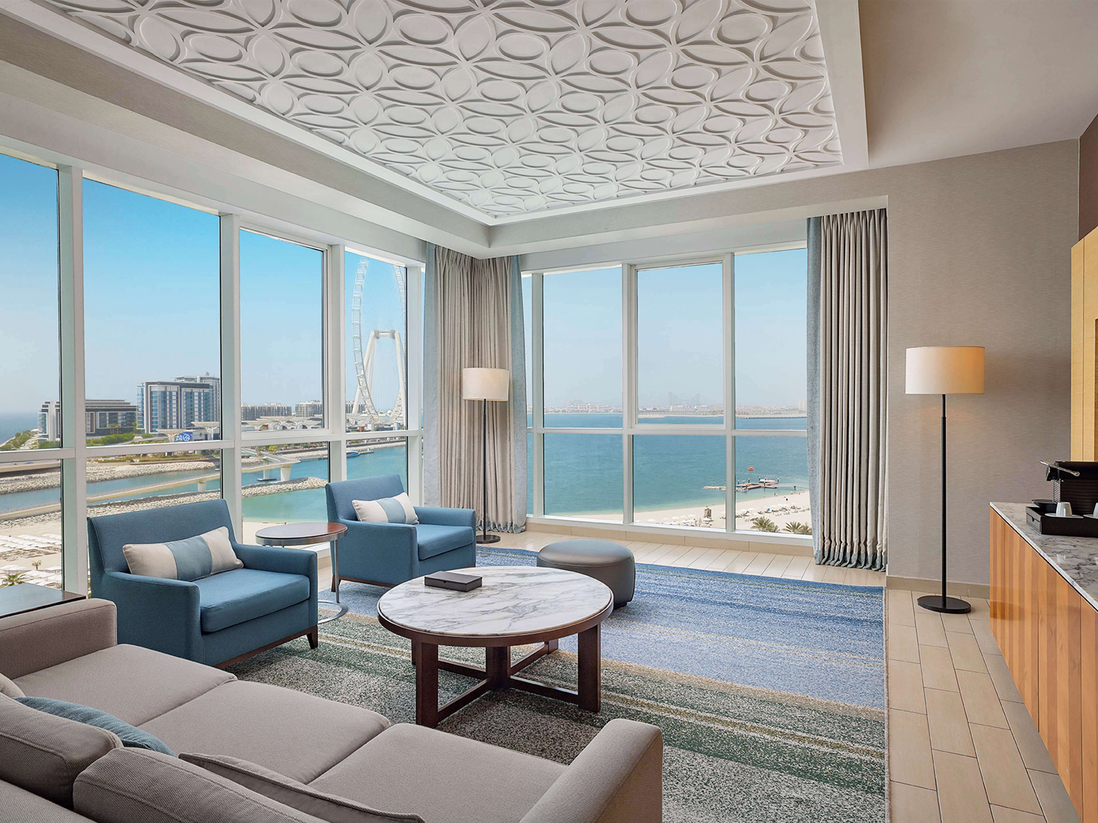 Photo - DoubleTree by Hilton Dubai Jumeirah Beach