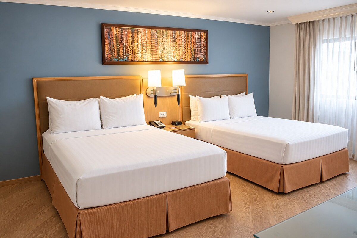 Suite, 2 Double Beds, Non Smoking