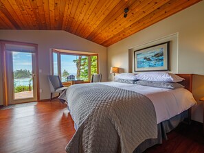 Luxury Single Room, 1 King Bed, Fireplace, Ocean View (SAWADEE SUITE) | 1 bedroom, premium bedding, soundproofing, free WiFi - A Snug Harbour Inn (Ucluelet)