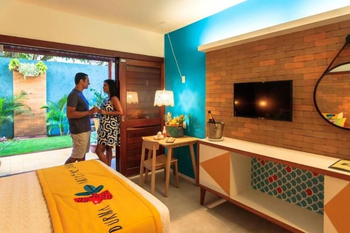 Minibar, in-room safe, desk, blackout drapes