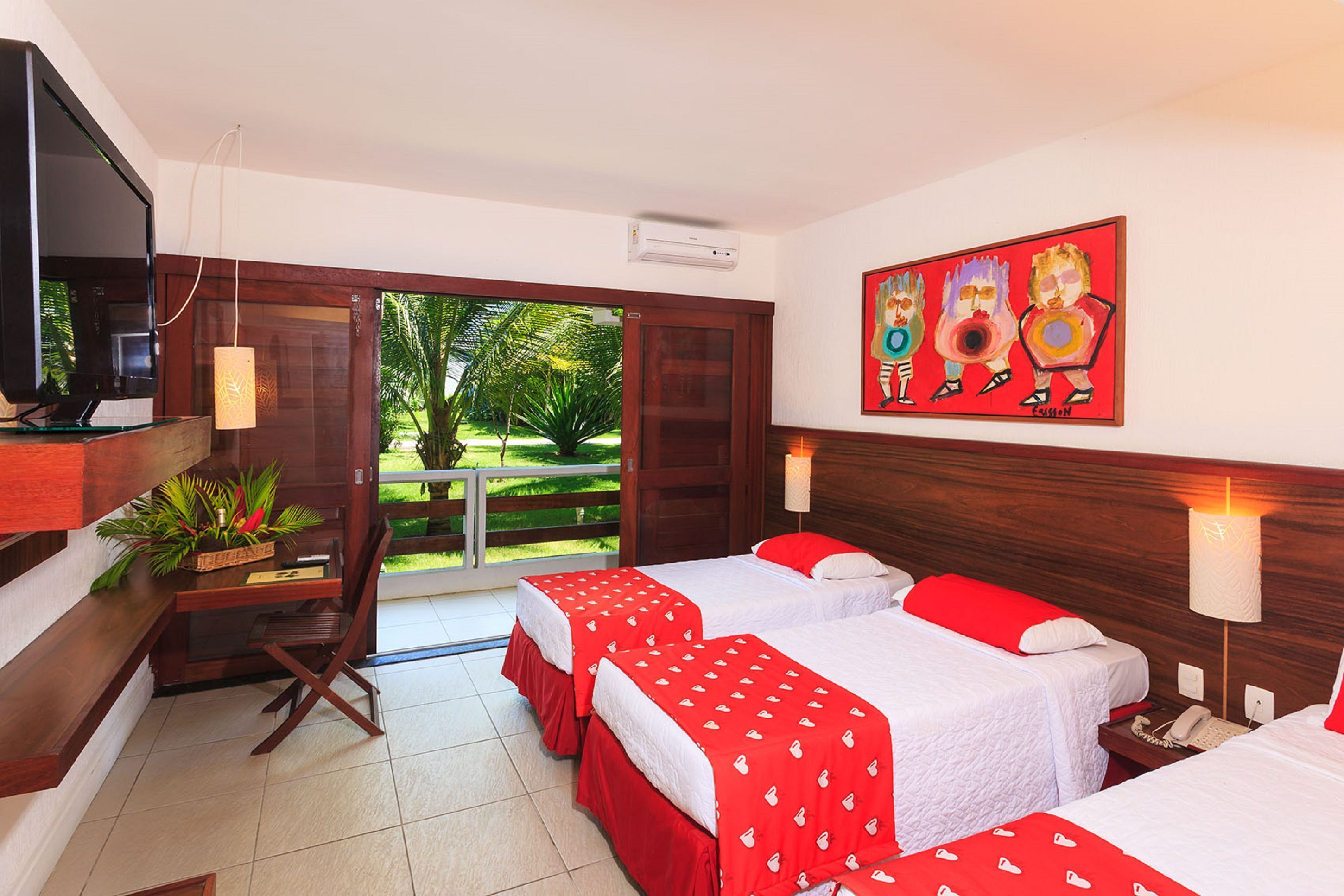Minibar, in-room safe, individually furnished, desk